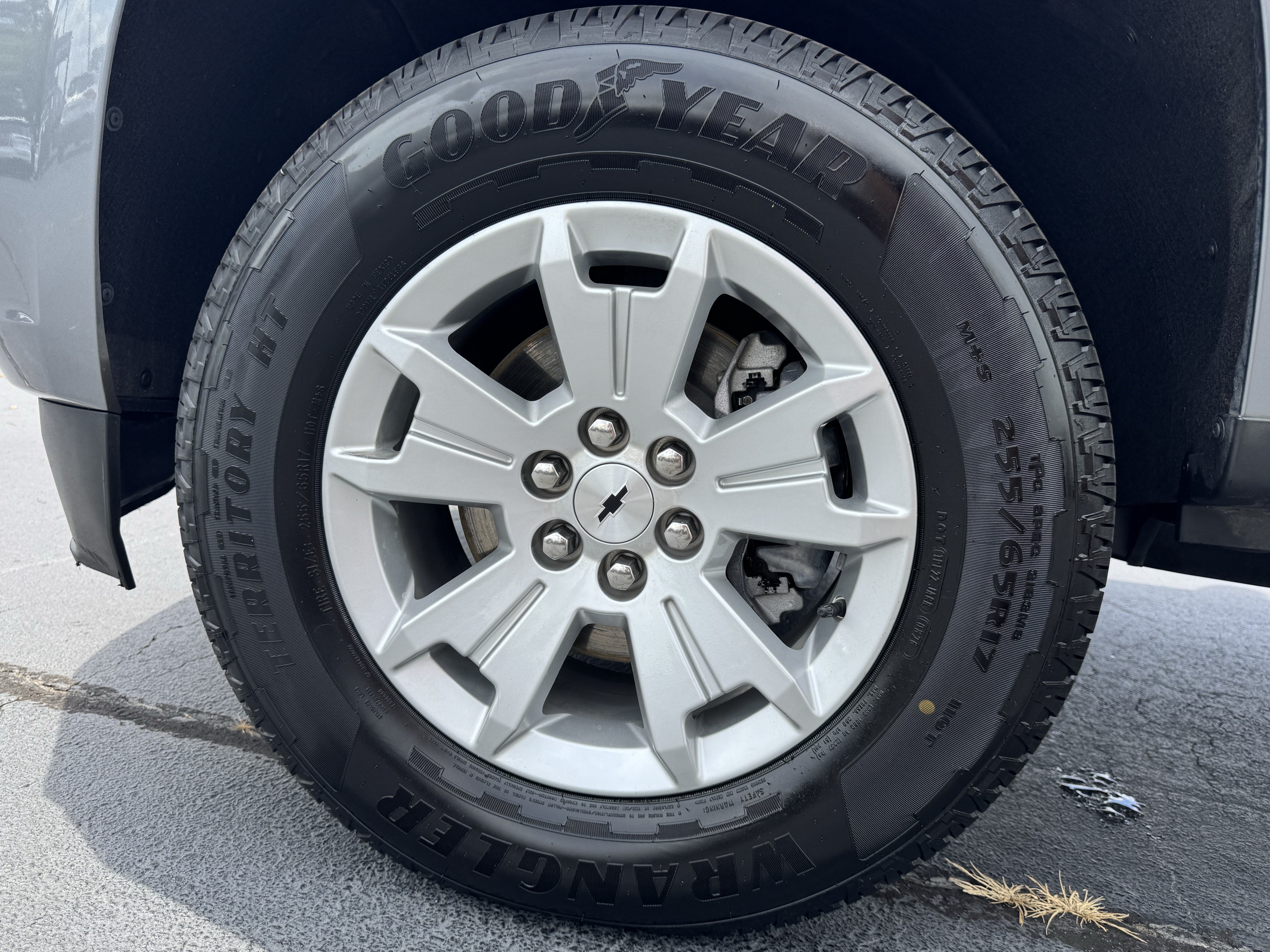 Used 2022 Chevrolet Colorado LT w/ Luxury Package RWD image 13