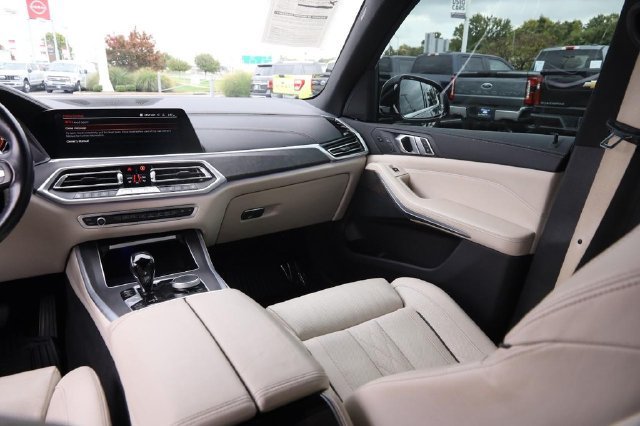 Used 2022 BMW X5 xDrive40i AWD/4WD image 34