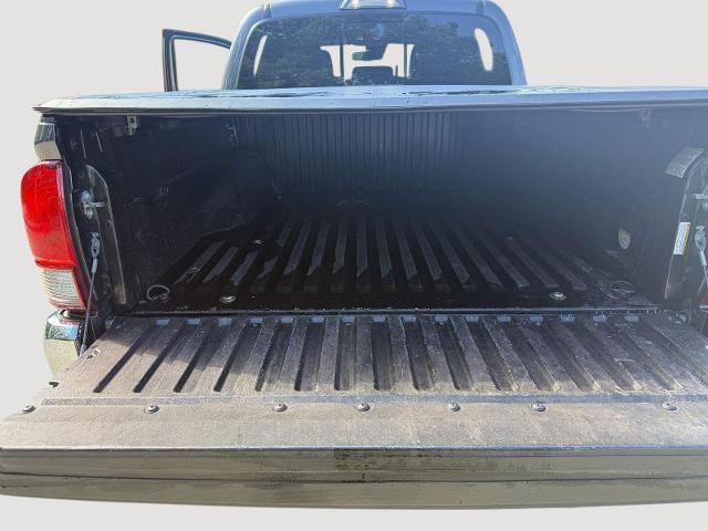 Used 2019 Toyota Tacoma TRD Off-Road AWD/4WD image 19