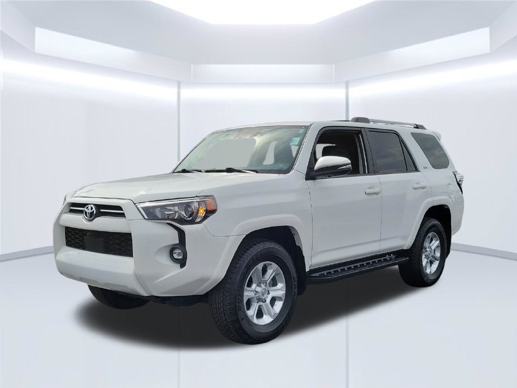 Used 2024 Toyota 4Runner SR5 Premium w/ Moonroof Package AWD/4WD image 10