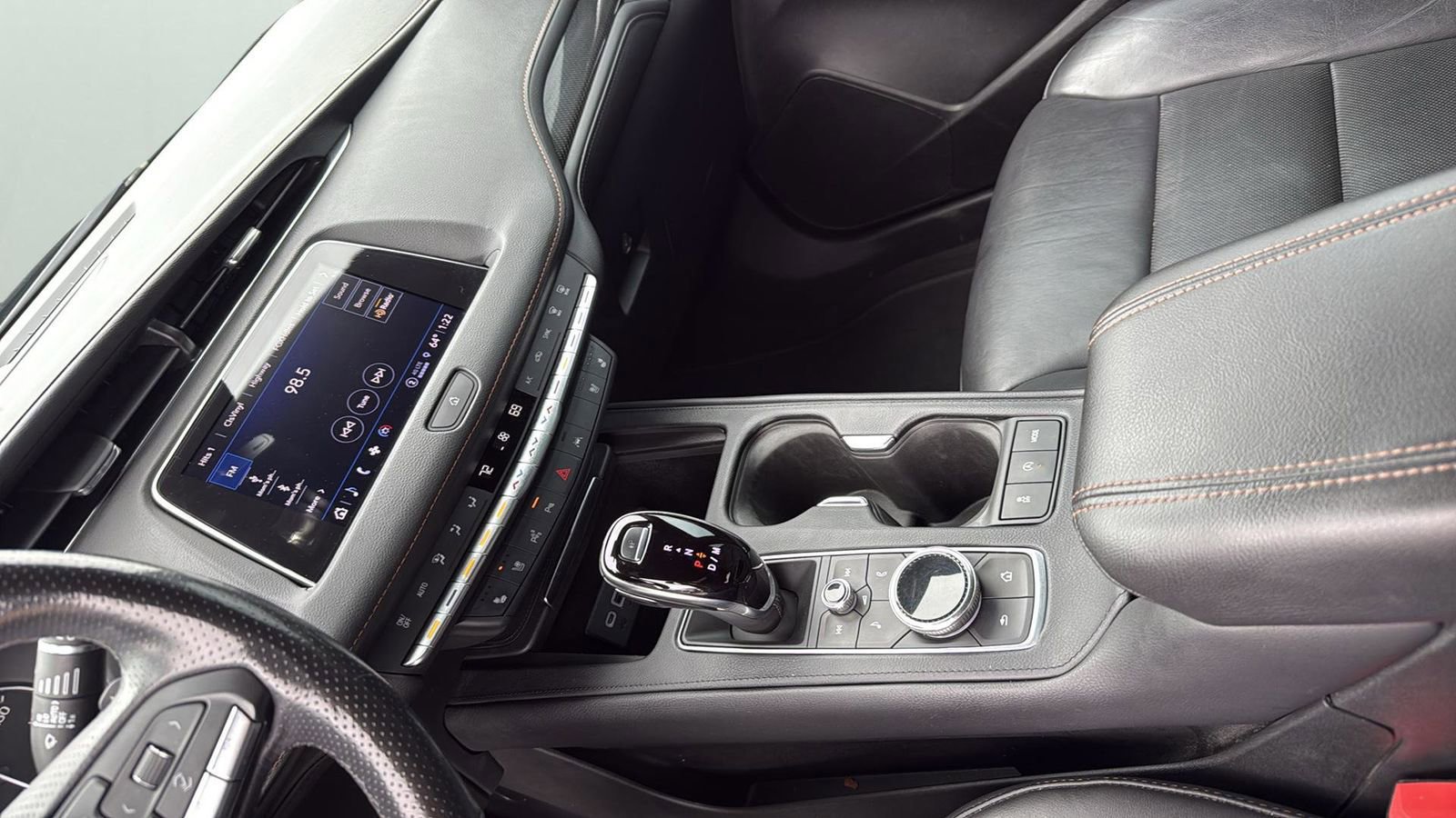 Used 2022 Cadillac XT4 Sport w/ Comfort Package image 21