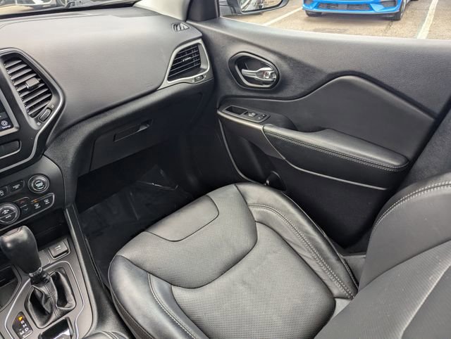 Used 2022 Jeep Cherokee Latitude Lux w/ Sun & Sound Group image 16