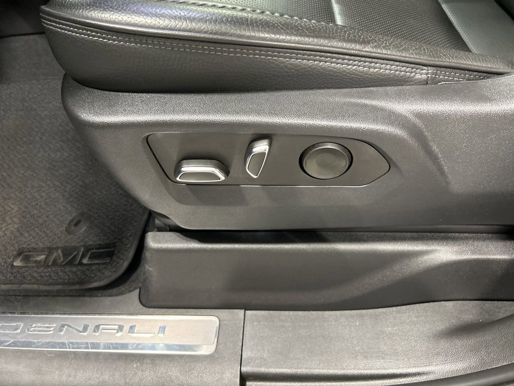 Used 2023 GMC Sierra 1500 Denali image 12