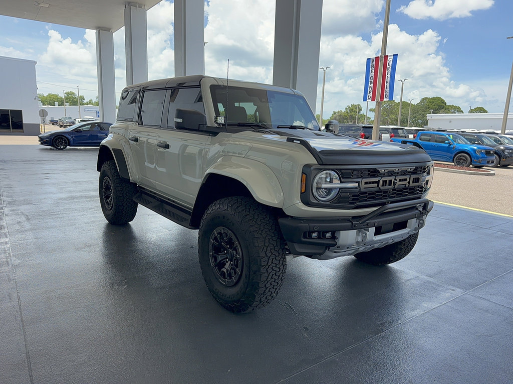 Certified 2025 Ford Bronco Raptor w/ Interior Carbon Fiber Pack AWD/4WD image 4