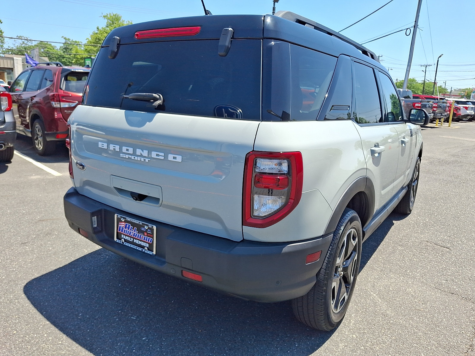 Certified 2022 Ford Bronco Sport Outer Banks w/ Tech Package AWD/4WD image 10
