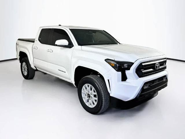 Used 2024 Toyota Tacoma SR5 AWD/4WD image 23