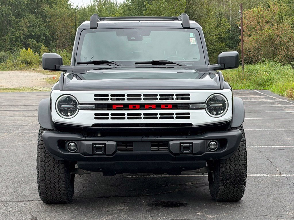 Certified 2025 Ford Bronco Heritage Edition AWD/4WD image 3