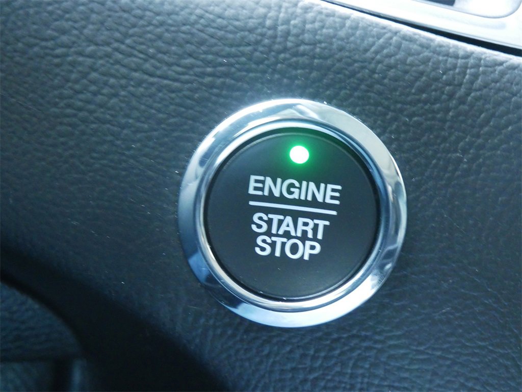 Certified 2020 Ford Edge Titanium w/ Equipment Group 301A image 21