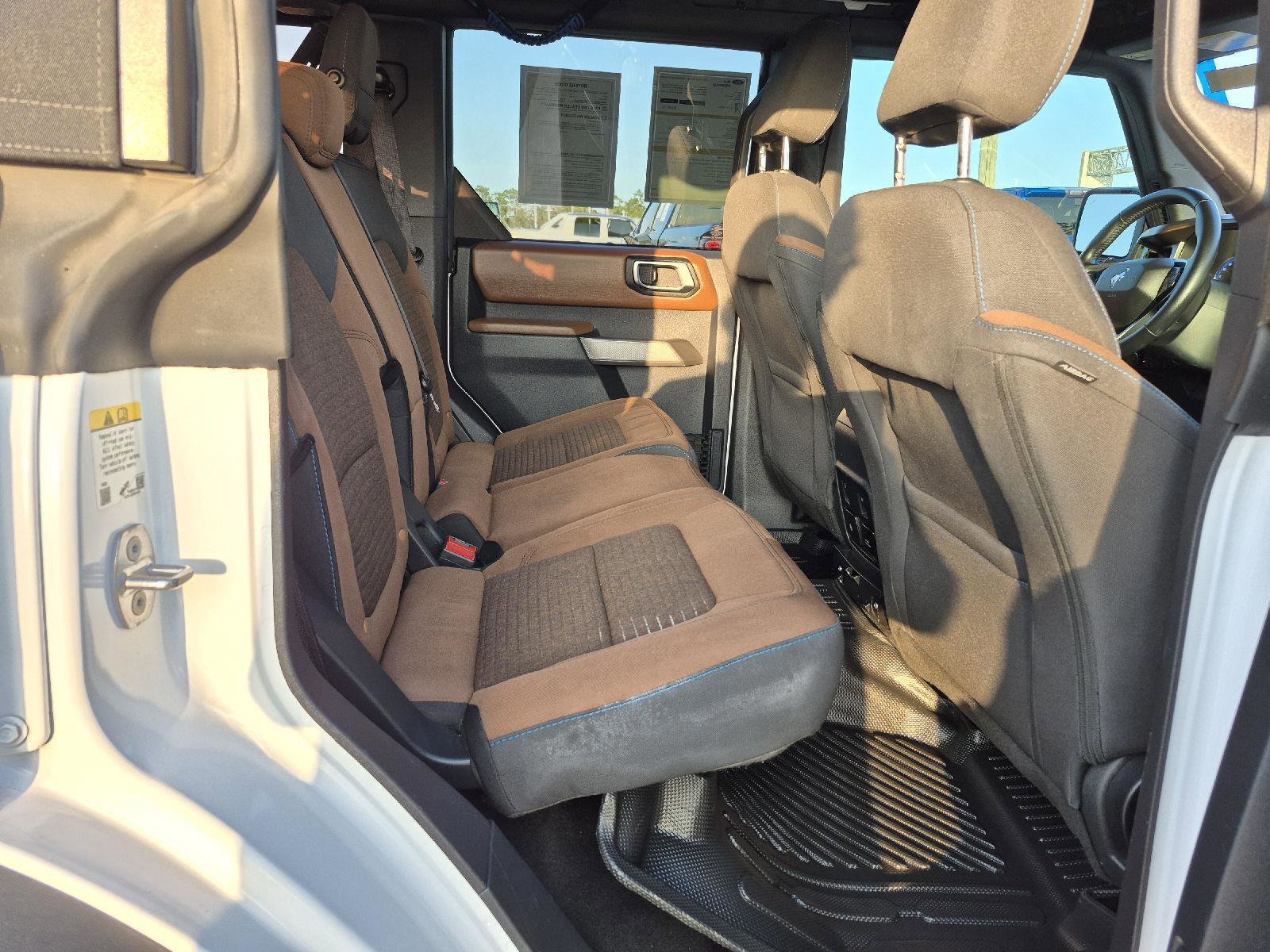 Certified 2023 Ford Bronco Outer Banks w/ Sasquatch Package image 27