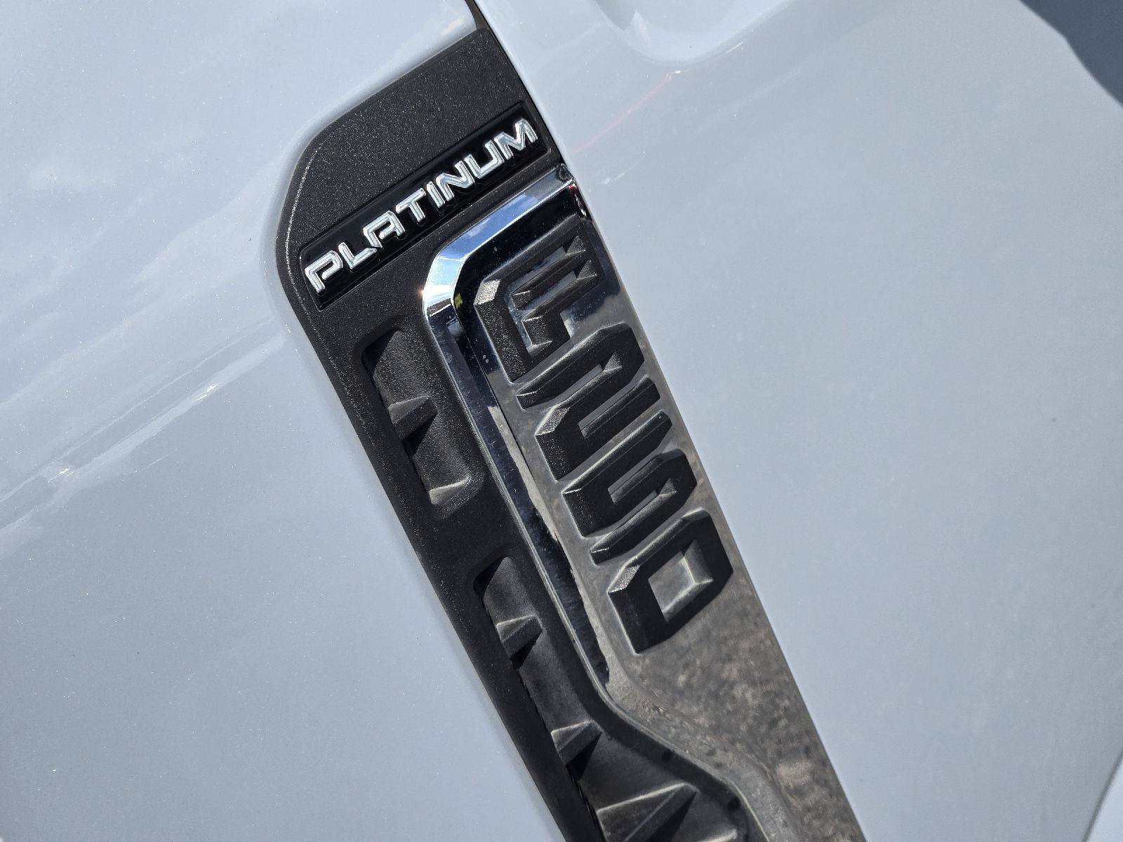 Certified 2024 Ford F250 Platinum w/ FX4 Off-Road Package AWD/4WD image 12