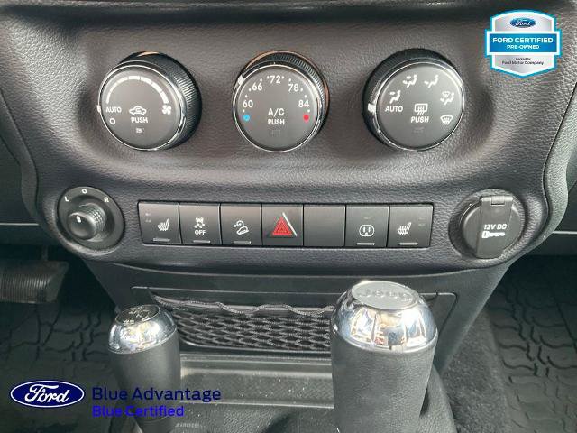 Used 2017 Jeep Wrangler Unlimited Sahara AWD/4WD image 12