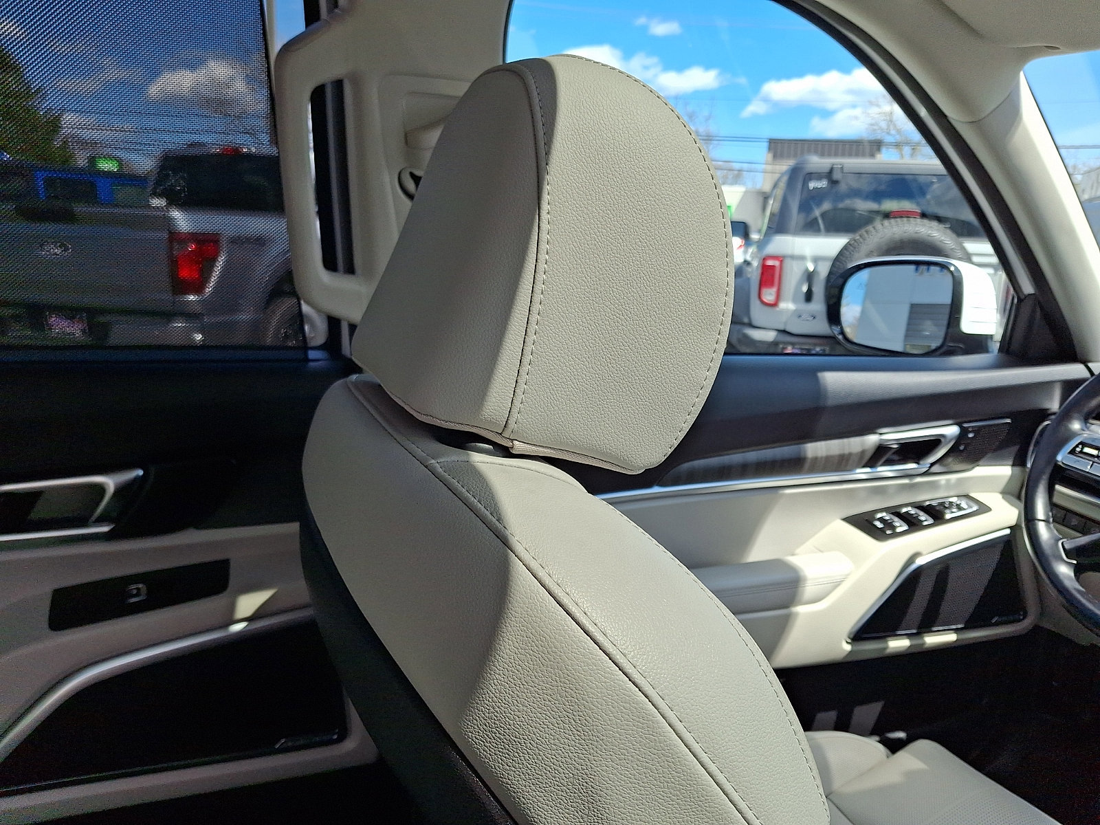 Used 2024 Kia Telluride SX image 13