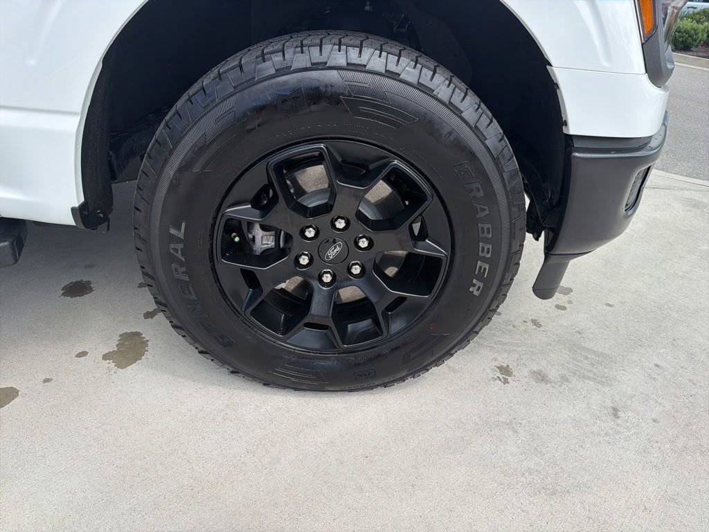 Certified 2025 Ford F150 STX w/ Equipment Group 201A FX4 AWD/4WD image 9