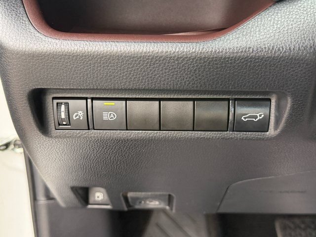 Used 2020 Toyota RAV4 Limited w/ All Weather Liner Package AWD/4WD image 27