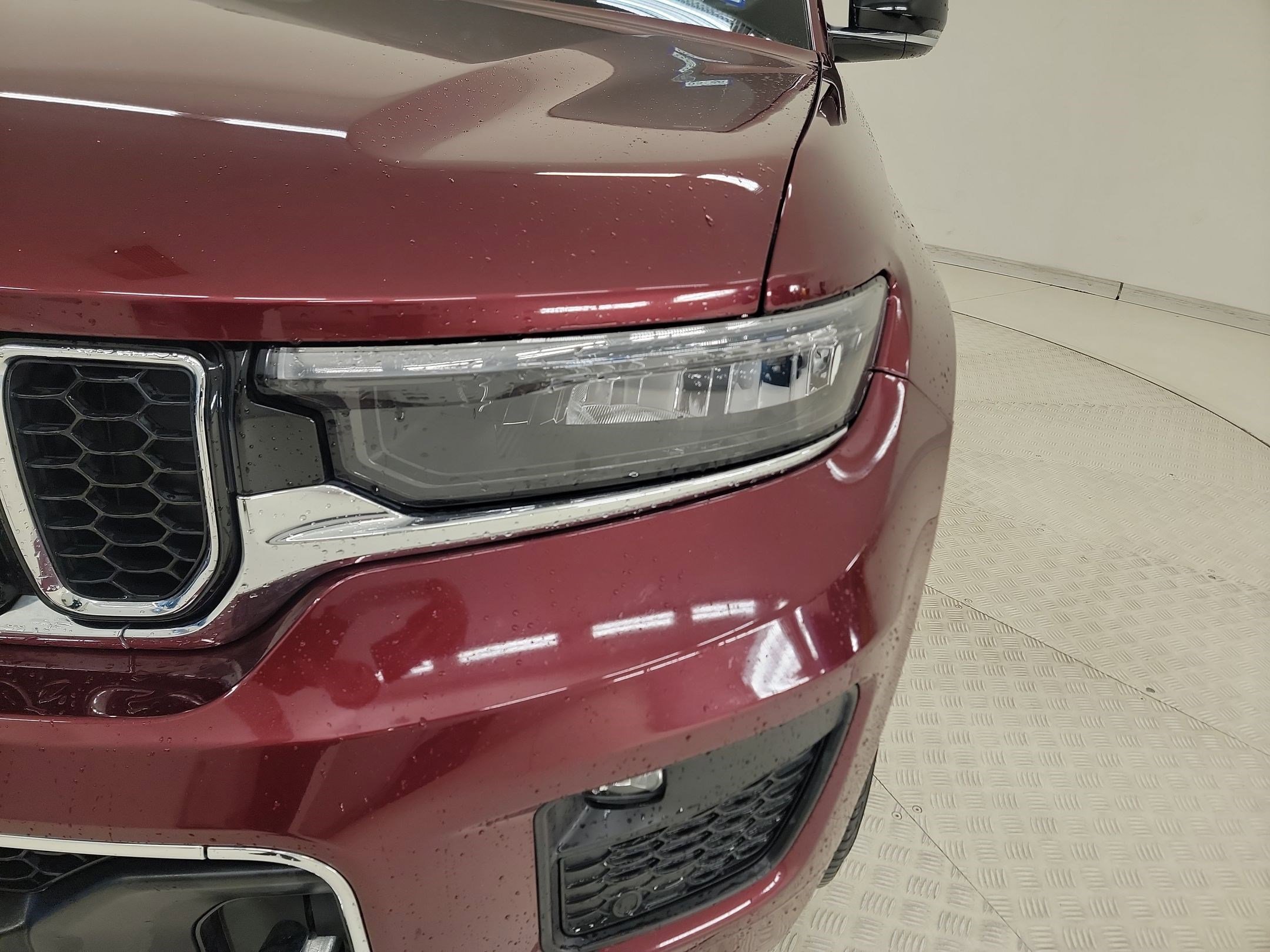 Used 2022 Jeep Grand Cherokee L Overland w/ Luxury Tech Group IV image 9