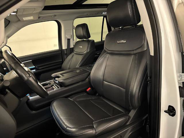 Certified 2025 Ford Expedition Platinum AWD/4WD image 18