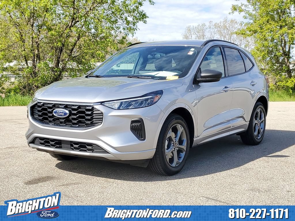 Certified 2024 Ford Escape ST-Line w/ Tech Pack #1 AWD/4WD image 2
