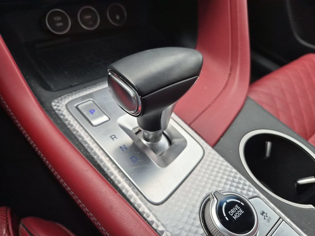 Used 2022 Genesis G70 3.3T Launch Edition AWD/4WD image 28