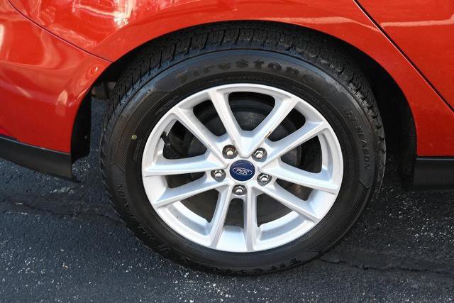 Certified 2018 Ford Focus SE image 15