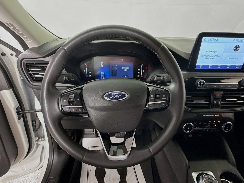 Certified 2023 Ford Escape Active AWD/4WD image 7