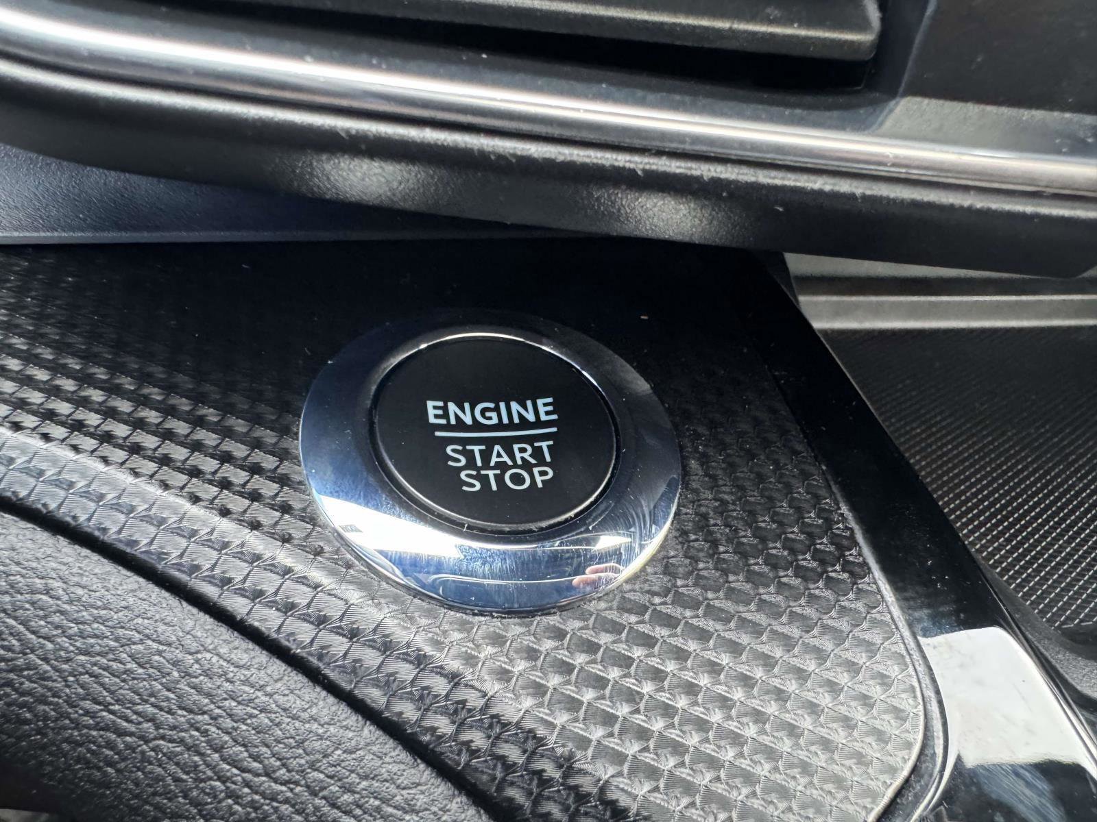 Certified 2023 Ford Explorer ST-Line w/ Class IV Trailer Tow Package image 33