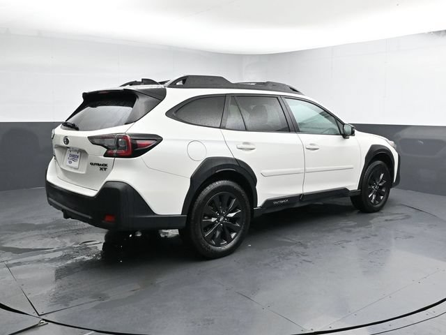 Used 2025 Subaru Outback Onyx Edition XT AWD/4WD image 7
