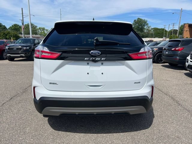 Certified 2024 Ford Edge SEL w/ Convenience Package AWD/4WD image 5