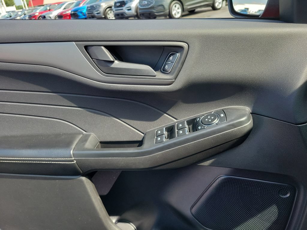Certified 2024 Ford Escape Active FWD image 20