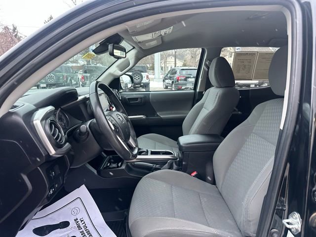 Used 2022 Toyota Tacoma SR5 image 27