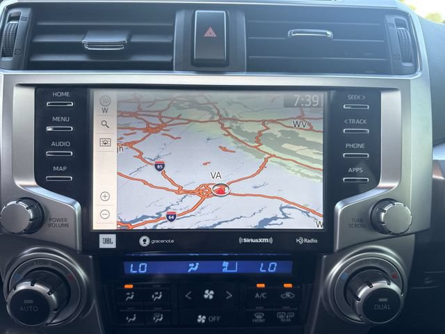 Used 2022 Toyota 4Runner Limited AWD/4WD image 18