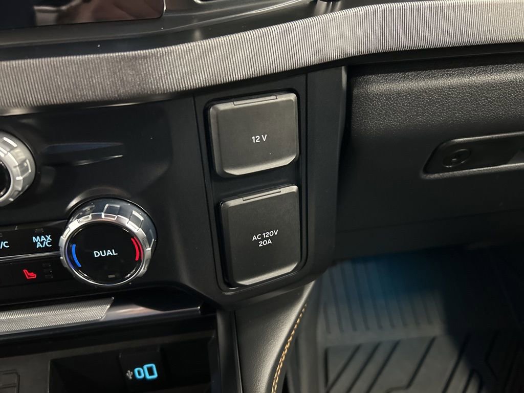 Certified 2024 Ford F350 Platinum w/ Tremor Off-Road Package image 30