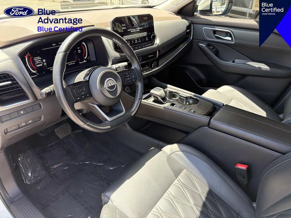Used 2023 Nissan Rogue Platinum FWD image 16