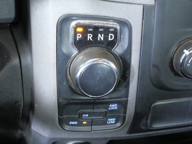 Used 2020 RAM 1500 Tradesman w/ Chrome Appearance Group AWD/4WD image 25
