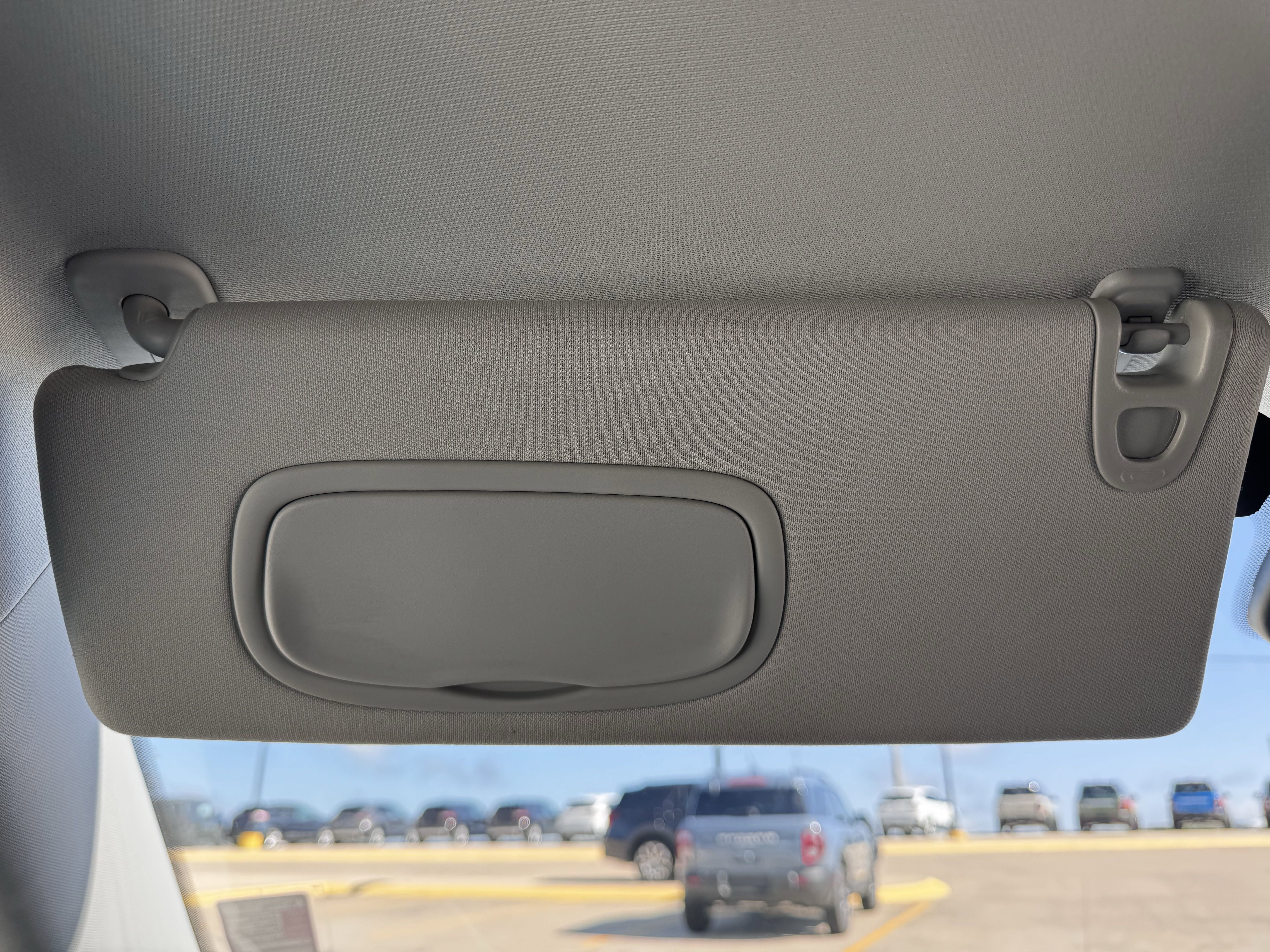 Used 2023 Jeep Cherokee Altitude Lux image 18