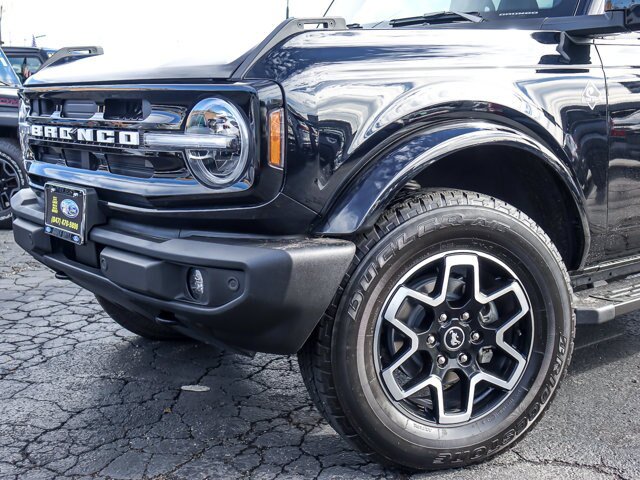 Certified 2024 Ford Bronco Outer Banks AWD/4WD image 2
