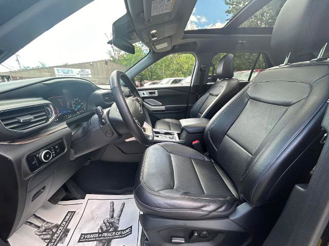 Certified 2023 Ford Explorer Limited w/ Limited Technology Package AWD/4WD image 9