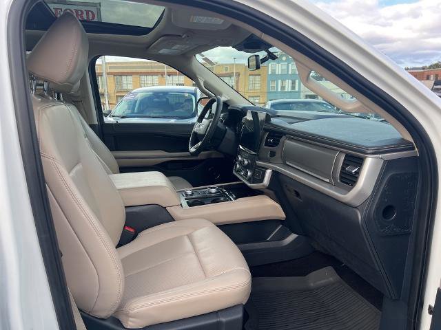 Certified 2022 Ford Expedition Max XLT image 17