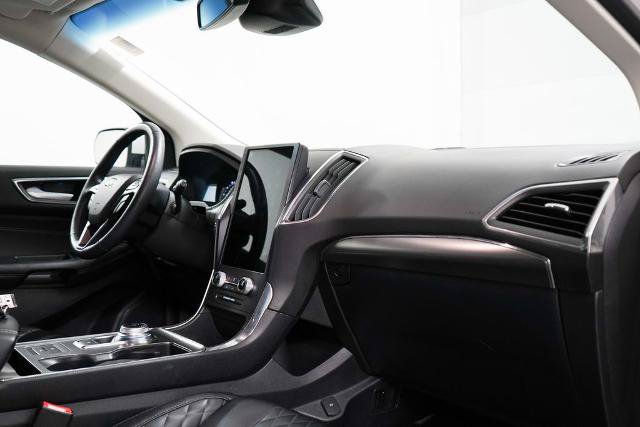 Certified 2023 Ford Edge Titanium AWD/4WD image 38