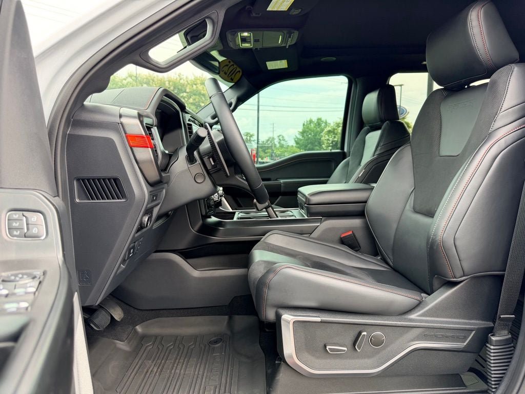 Certified 2025 Ford F150 Raptor AWD/4WD image 30