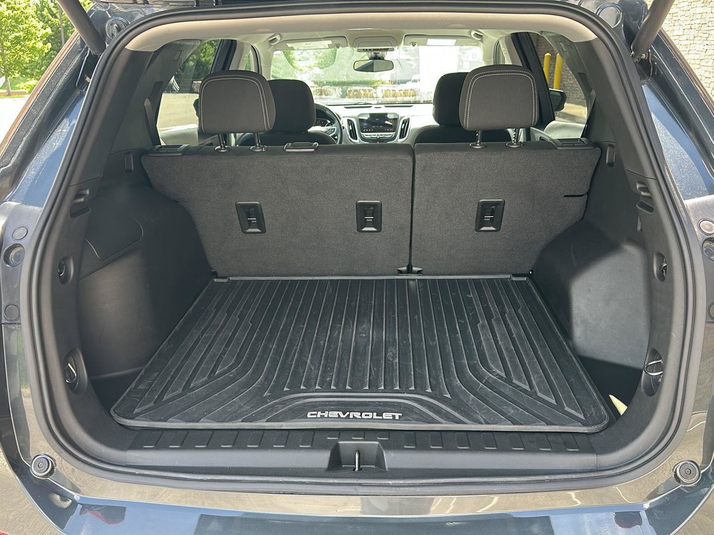 Used 2021 Chevrolet Equinox LT FWD image 27