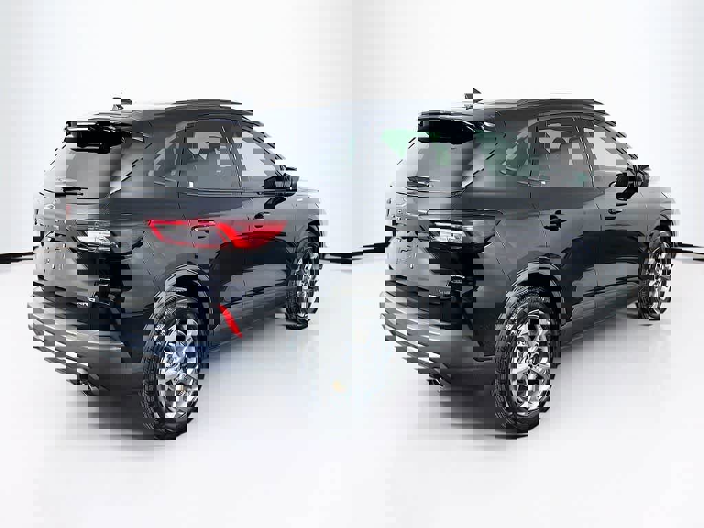 Certified 2025 Ford Escape ST-Line image 5