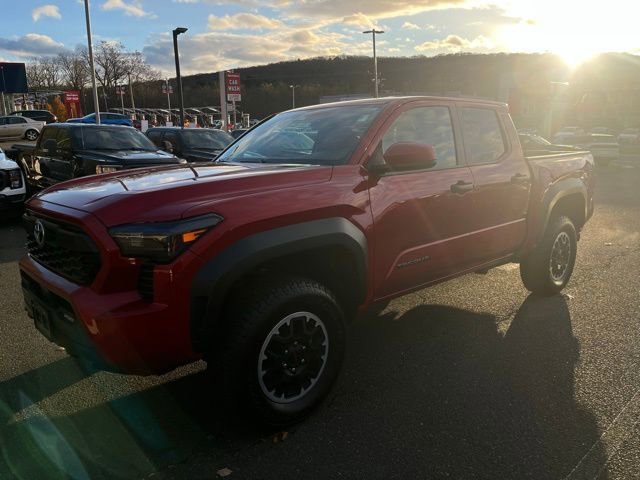Used 2024 Toyota Tacoma TRD Sport image 8