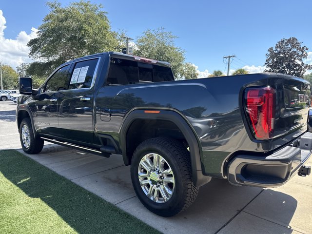 Used 2023 GMC Sierra 2500 Denali w/ Denali Ultimate Package AWD/4WD image 7