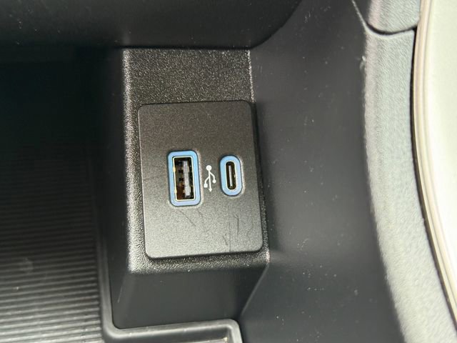 Certified 2023 Ford Edge SE image 14