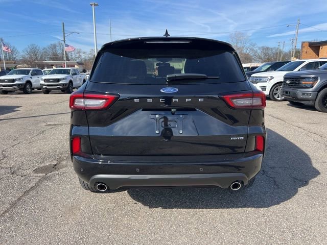 Certified 2024 Ford Escape ST-Line w/ Tech Pack #1 image 3