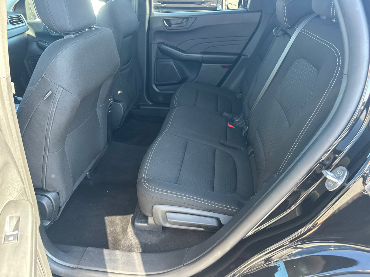 Certified 2025 Ford Escape Active FWD image 22