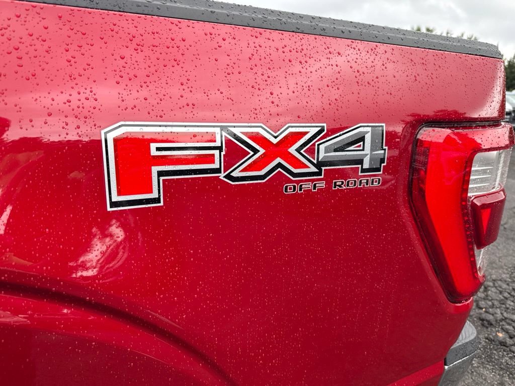 Certified 2021 Ford F150 Lariat w/ FX4 Off-Road Package AWD/4WD image 10