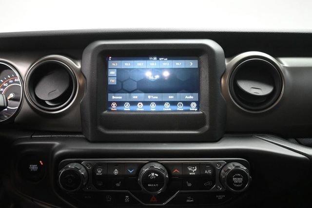 Used 2023 Jeep Wrangler Unlimited Sport AWD/4WD image 13