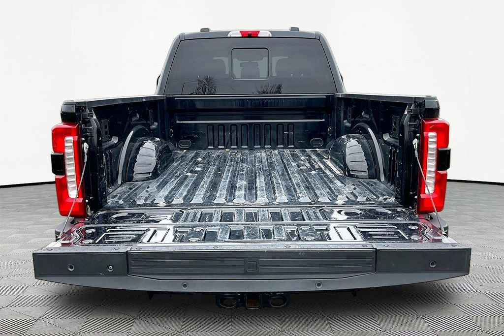 Certified 2024 Ford F350 King Ranch image 18