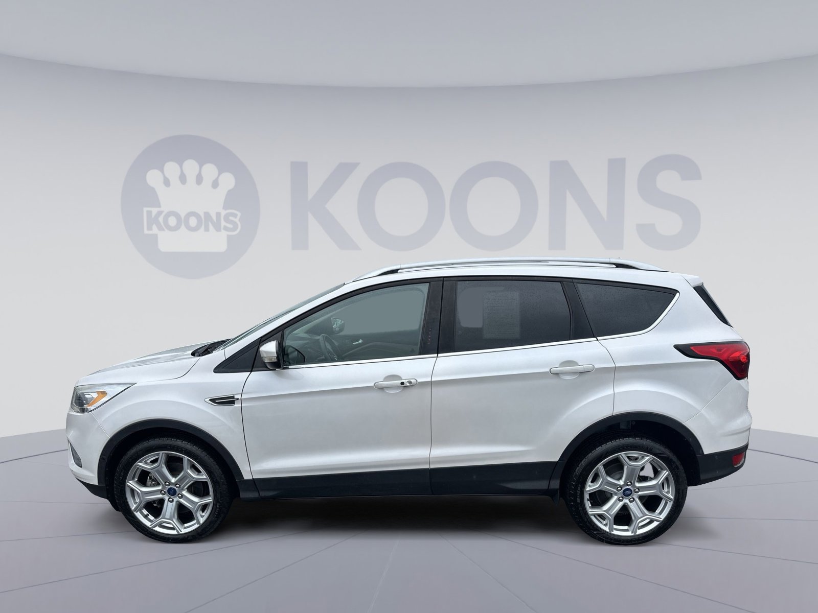 Certified 2019 Ford Escape Titanium AWD/4WD image 7
